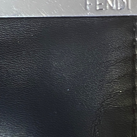 Fendi leather sunglass case - Picture 16 of 16